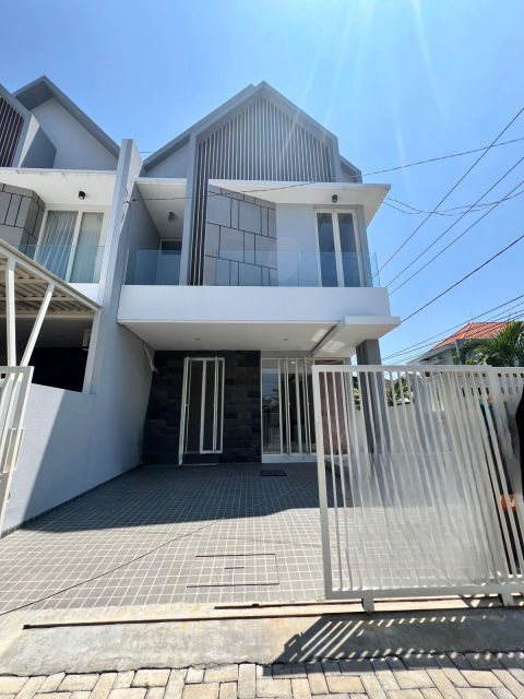Dijual Rumah Manyar Tirtoyoso Baru Gress