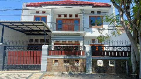 Dijual Rumah Babatan Pantai