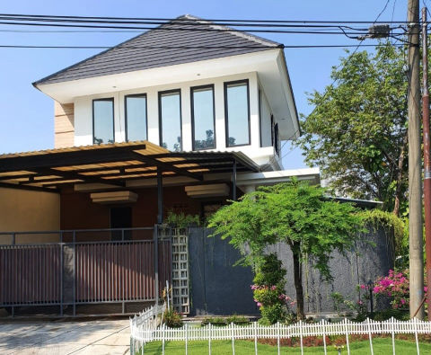 Dijual / Disewa Rumah Darmo Sentosa Raya