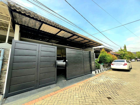 Dijual Rumah Griya Babatan Mukti