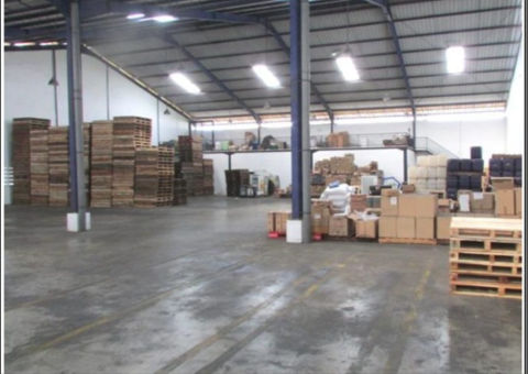 Dijual Tanah dan Bangunan Jalan Raya Rungkut Industri