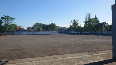 Dijual Tanah dan Bangunan Jalan Raya Gilang, Taman Sidoarjo