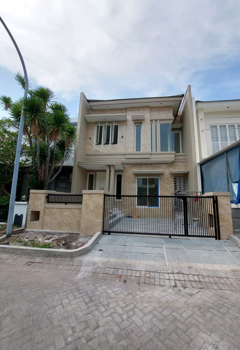 Dijual Rumah Pakuwon City Cluster San Diego Baru Gress