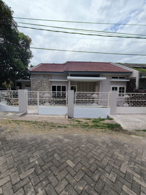 Dijual Rumah Wisma Penjaringan Sari