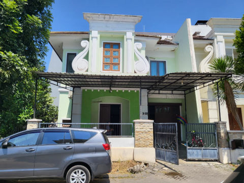 Dijual Rumah Bavarian Village, Surabaya Barat