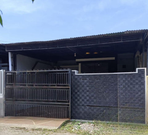 Dijual Rumah Sukolilo Dian Regency