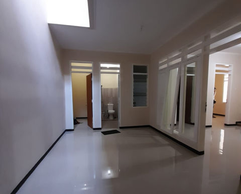 Dijual Rumah Rungkut Asri Tengah