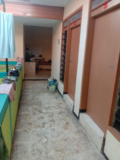 Dijual Rumah Kos Aktif Manyar Kartika