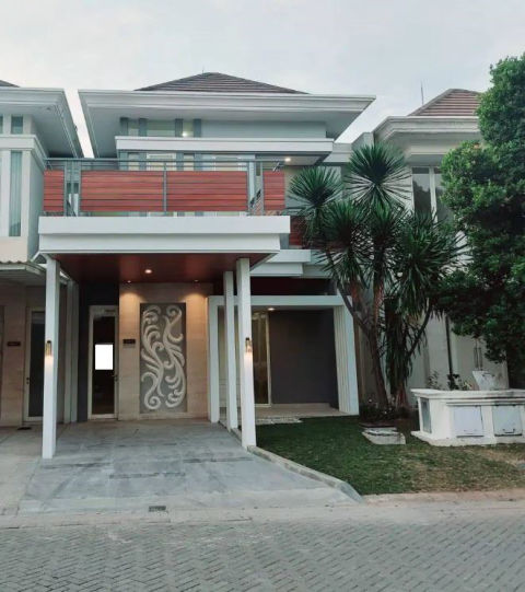 Dijual Rumah Pakuwon City Cluster Long Beach