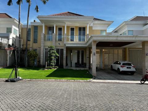 Dijual Rumah Pakuwon Indah Cluster Grand Golf