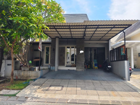 Dijual Rumah Citraland Utama Cluster Queenstown