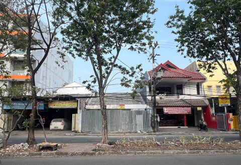 Dijual Rumah Raya Mulyosari