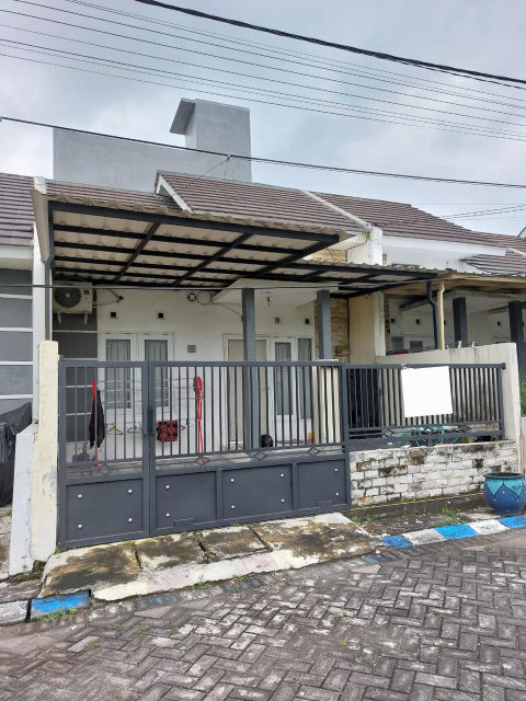 Dijual Rumah Centraland Driyorejo Gresik