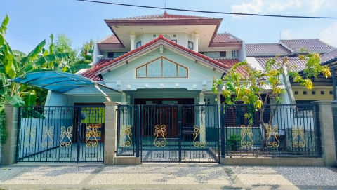 Dijual Rumah Gayungsari Timur