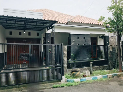 Dijual Rumah Taman Indah Menanggal