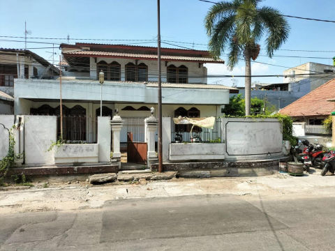 Dijual Rumah Pucang Adi