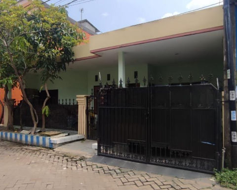 Dijual Wisma Tropodo Jalan Musi Sidoarjo