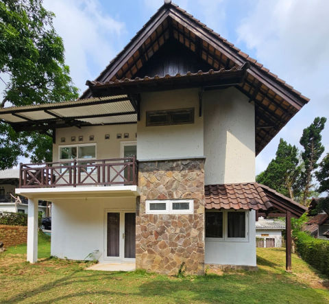 Dijual Villa Grand Trawas Blok D