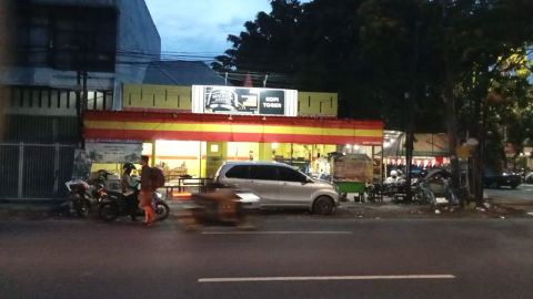Dijual Bangunan Komersial Jalan Perak Barat