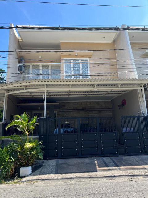 Dijual Rumah Sutorejo Utara
