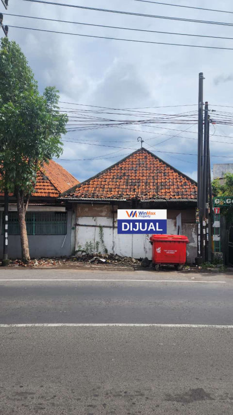 Dijual Rumah Hitung Tanah Jalan Raya Mastrip