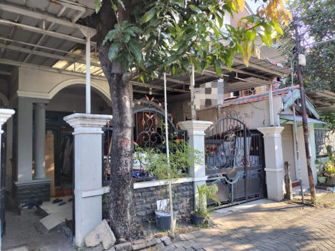 Dijual Rumah Kos Jalan Brigjen Katamso Waru Sidoarjo