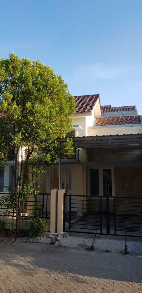 Dijual Rumah Greenlake Residence
