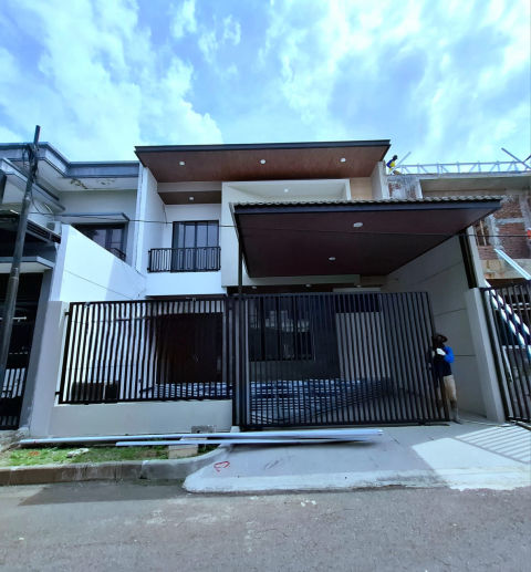 Dijual Rumah Pantai Mentari Baru Gress
