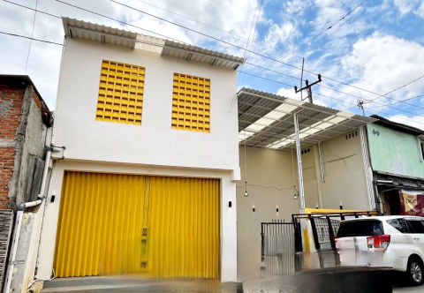 Dijual Rumah Kos Aktif Karawang, Jawa Barat