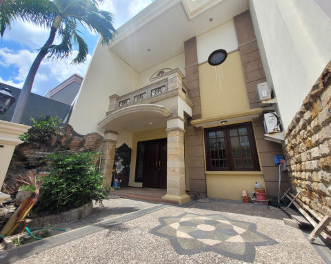 Dijual Rumah Pakuwon City