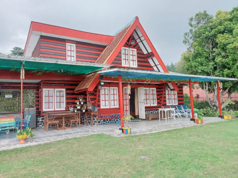 Disewa Villa Jalan Semeru Tretes