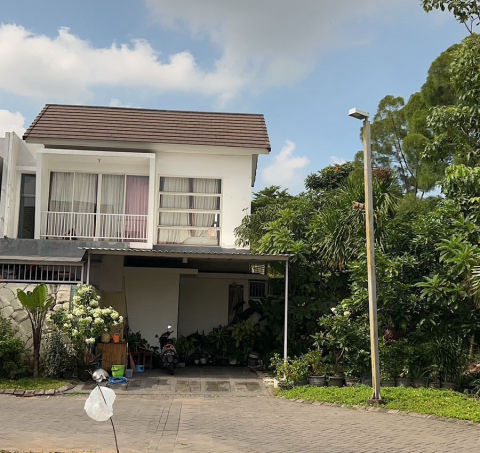 Dijual Rumah Forest Mansion