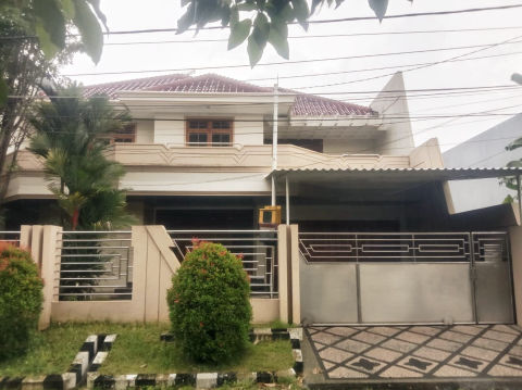 Dijual Rumah Dharmahusada Indah