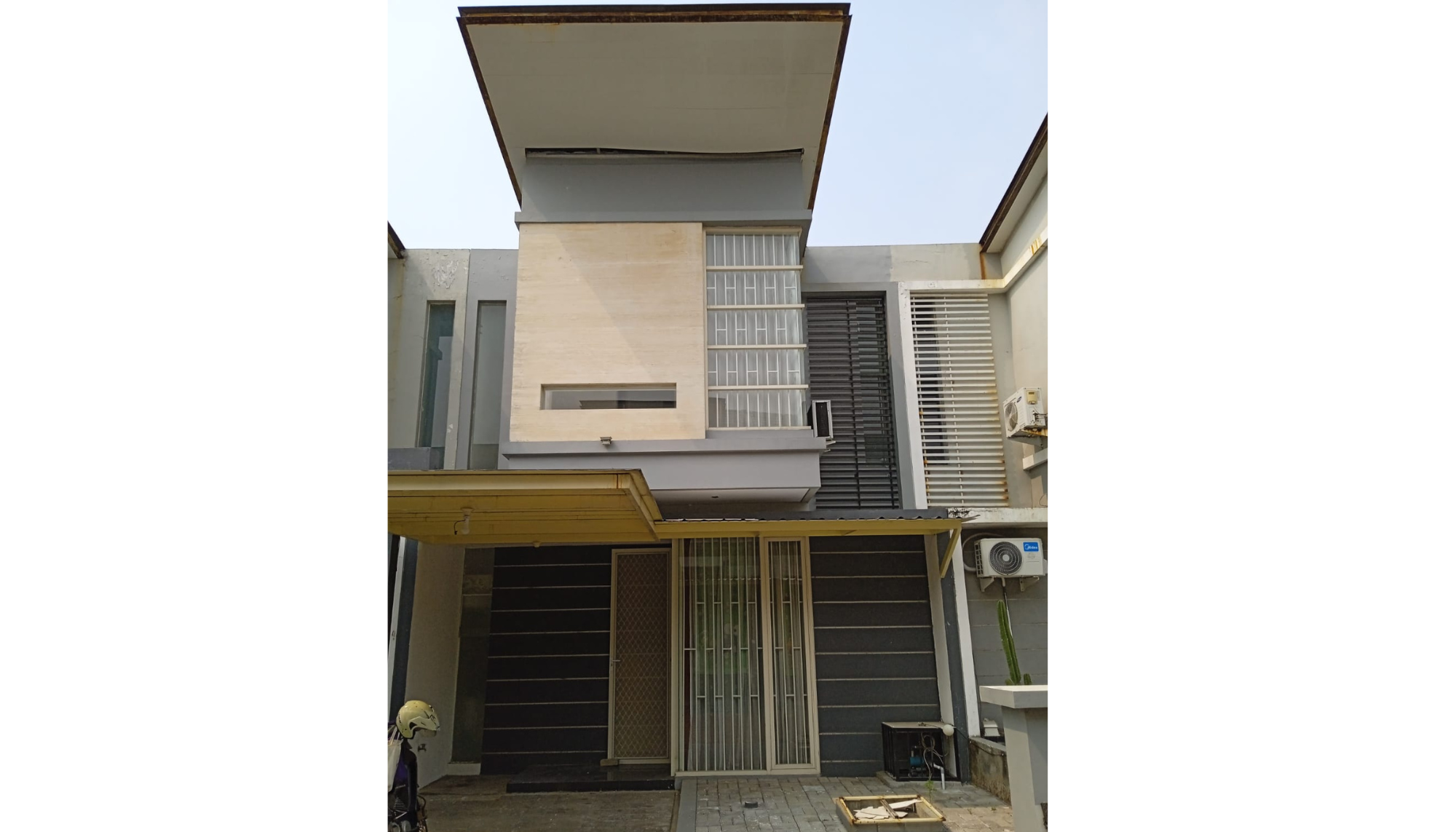 Disewa Rumah Royal Park Residence