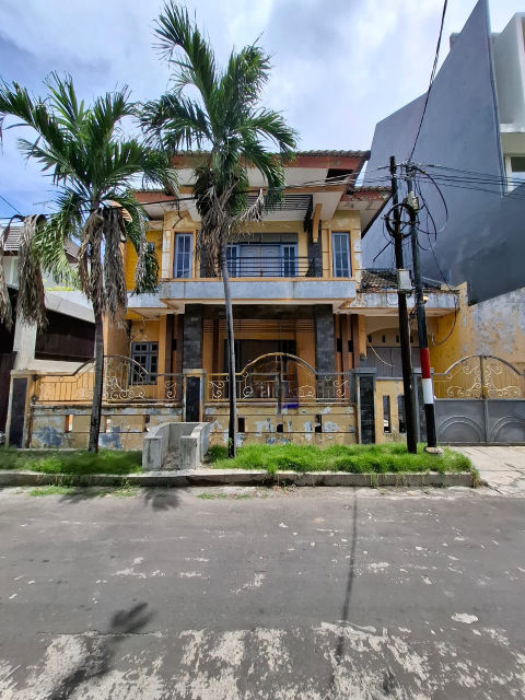 Dijual Rumah Babatan Pantai