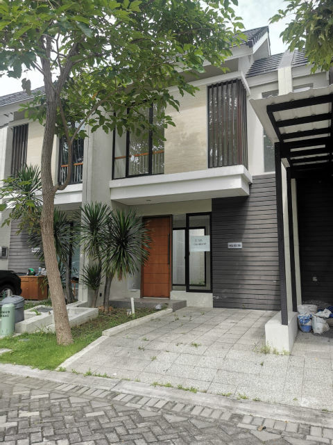 Dijual Rumah Citraland Northwest Lake