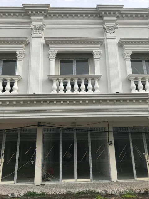 Disewa Ruko Komersial Royal Palace Sidoarjo