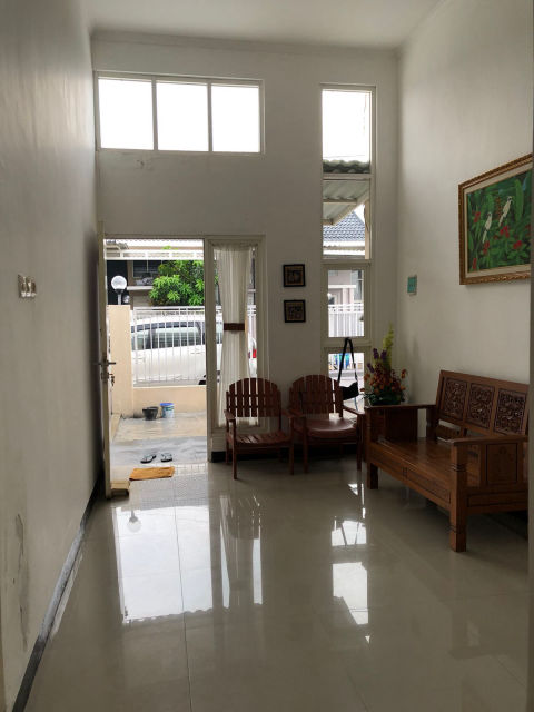 Dijual Rumah Alana Regency Gunung Anyar