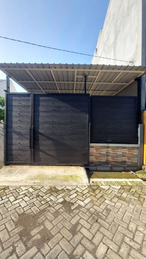 Dijual Rumah Graha Sukolilo Regency