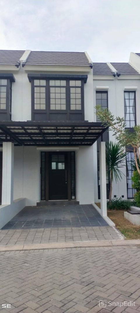 Dijual Rumah New South West City, Citraland CBD Driyorejo
