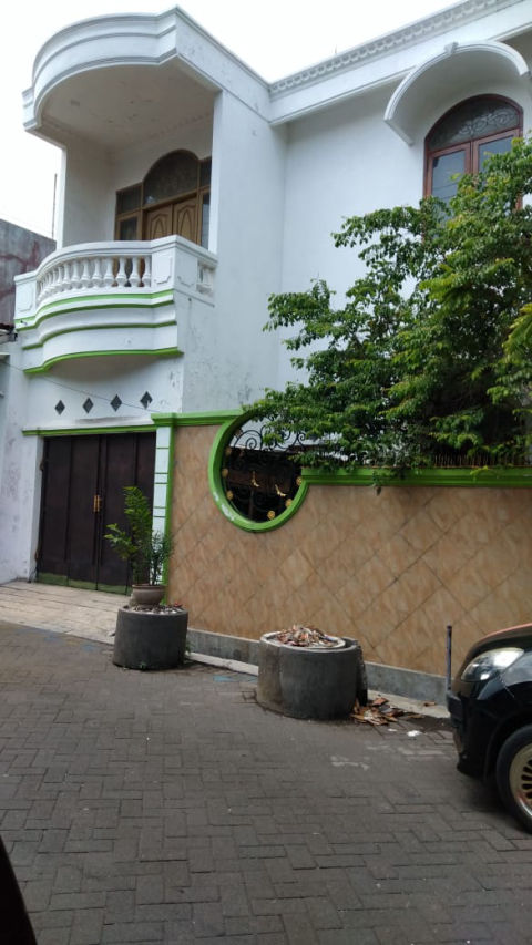 Dijual Rumah dan Gudang Raya Kenjeran