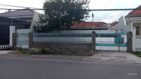 Dijual Rumah Raya Dharmahusada