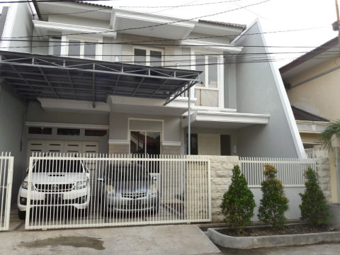 Dijual Rumah Babatan Pantai