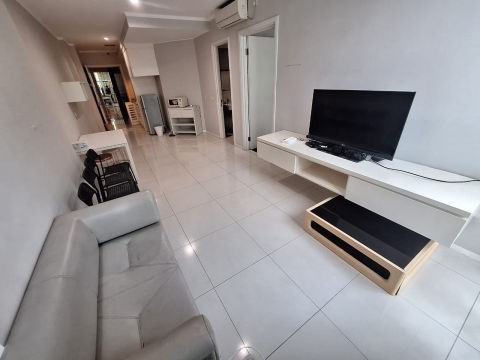 Disewa Apartemen Ciputra World Tower Via