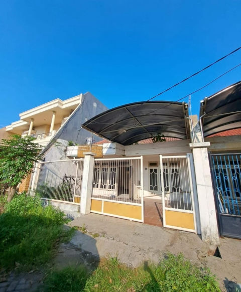Dijual Rumah Gading Pantai