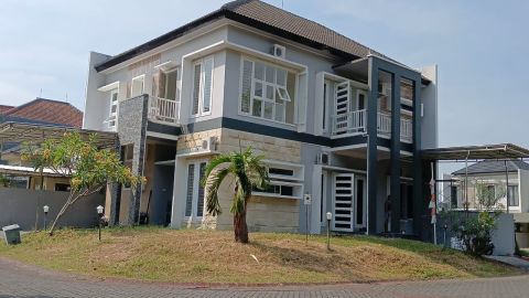 Dijual / Disewa Rumah Citraland Cluster Villa Taman Telaga
