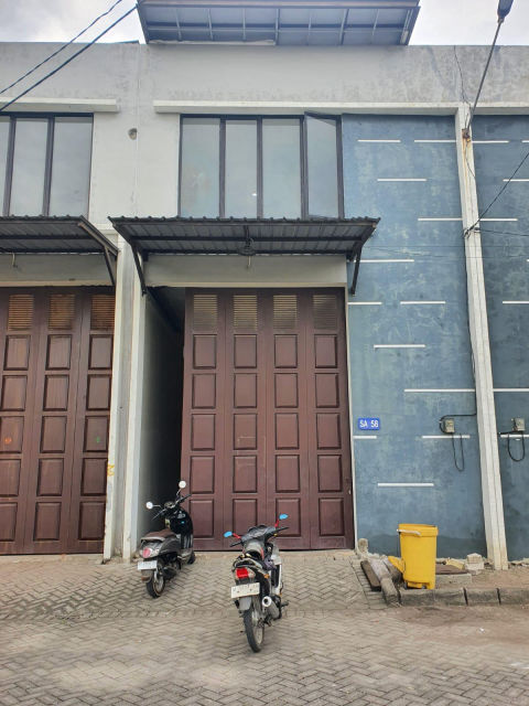 Dijual Gudang Prambanan Bizzland Gresik