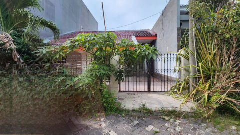 Dijual Rumah Hitung Tanah Sutorejo Selatan