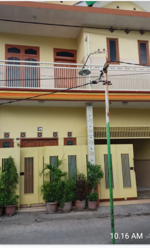 Dijual Rumah Manyar