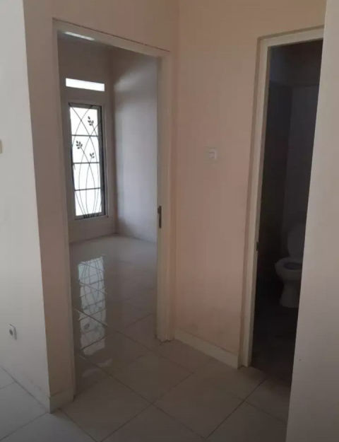Dijual Rumah Puri Surya Jaya Valencia Strait